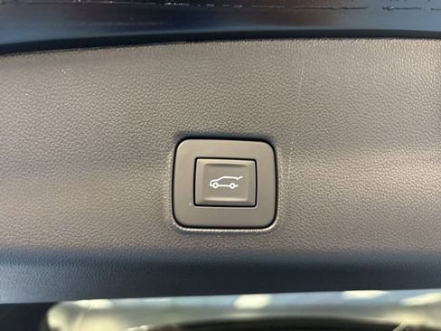 New 2026 Chevrolet TrailBlazer RS w/ Convenience Package AWD/4WD image 9