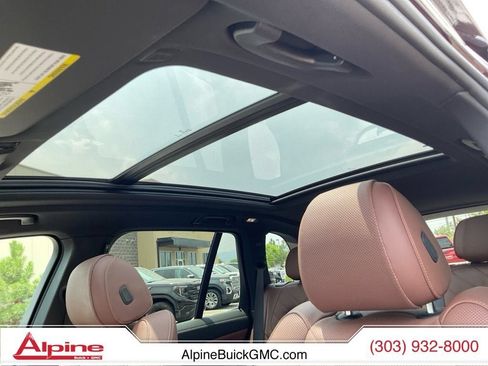 Used 2025 BMW X5 xDrive40i AWD/4WD image 18