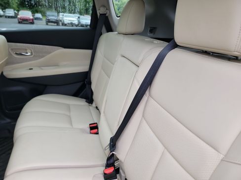 Used 2021 Nissan Murano SL w/ SL Moonroof Package image 25