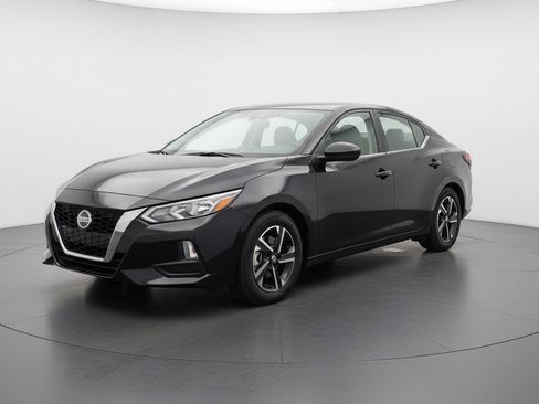 Used 2025 Nissan Sentra SV FWD image 3