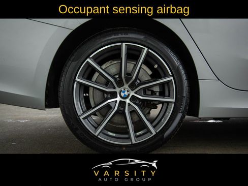 Used 2019 BMW 330i xDrive Sedan w/ Driving Assistance Package image 37