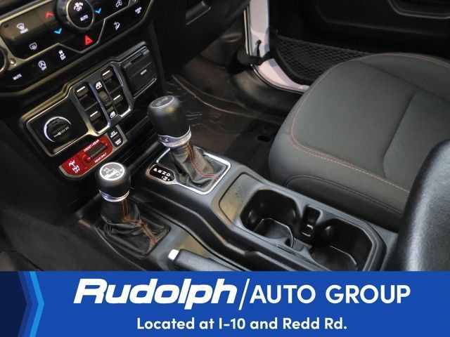 Used 2021 Jeep Wrangler Unlimited Rubicon AWD/4WD image 23