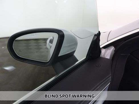 Used 2022 Mercedes-Benz CLA 250 4MATIC w/ Premium Package Lite image 4