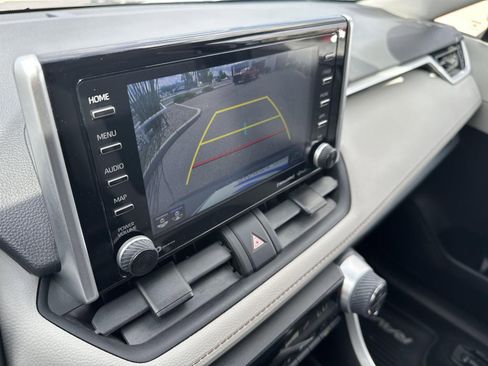 Used 2020 Toyota RAV4 XLE w/ Convenience Package image 35