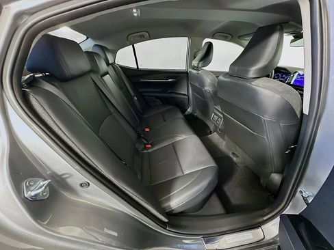 Used 2025 Toyota Camry XLE image 26