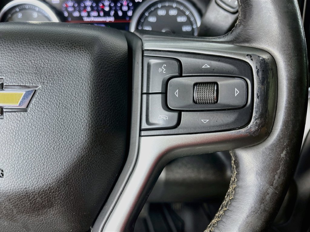 Used 2020 Chevrolet Silverado 2500 LTZ w/ LTZ Premium Package AWD/4WD image 16