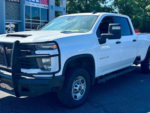 Used 2024 Chevrolet Silverado 2500 W/T w/ WT Convenience Package AWD/4WD image 2