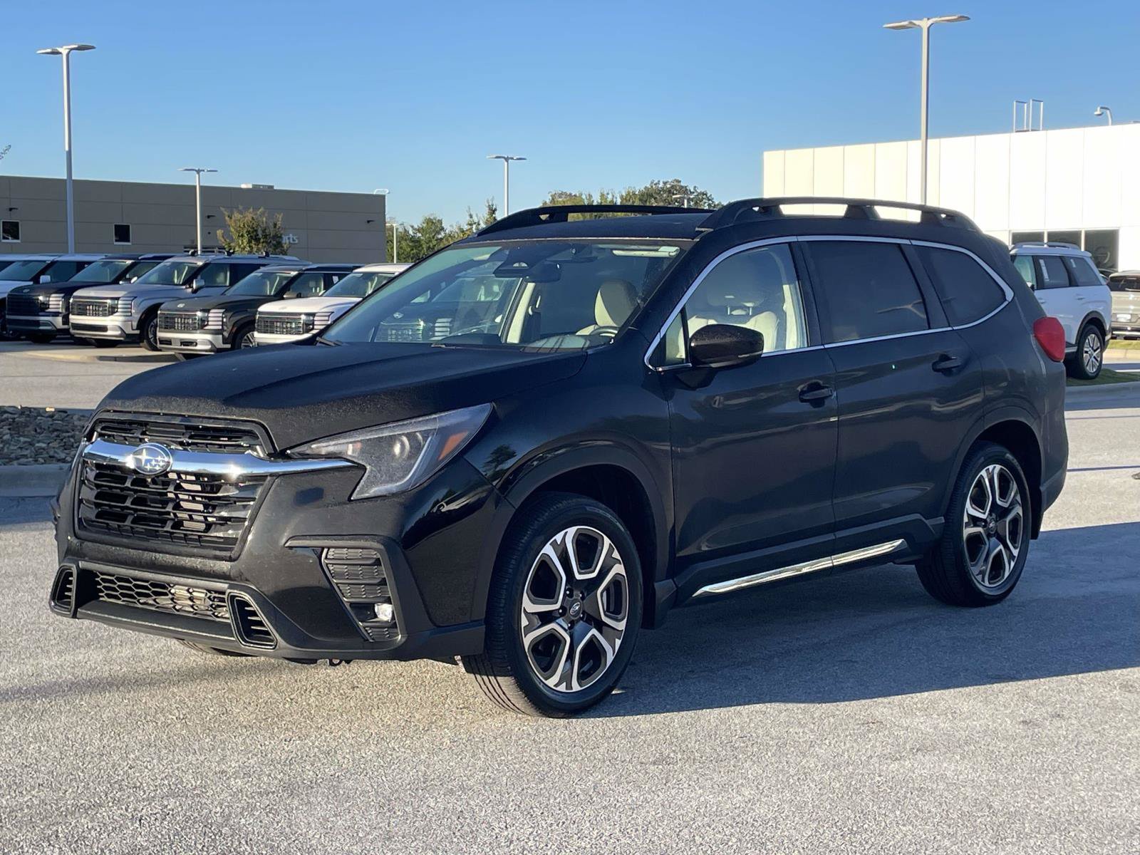 Used 2026 Subaru Ascent Limited AWD/4WD image 23