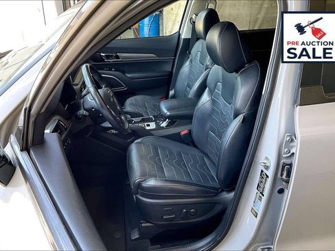 Used 2022 Kia Telluride SX w/ SX Prestige Package AWD/4WD image 24