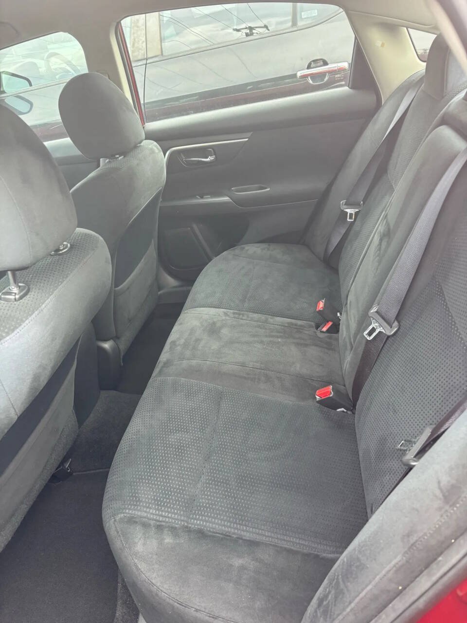 Used 2015 Nissan Altima 2.5 S w/ Power Driver Seat Package FWD image 4