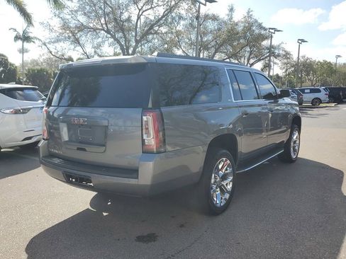 Used 2019 GMC Yukon XL SLT w/ Open Road Package image 5