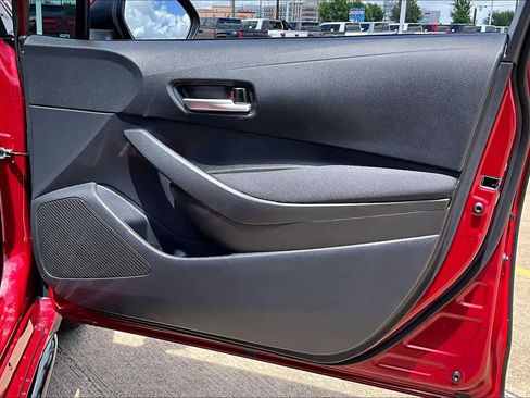 Used 2026 Toyota Corolla SE FWD image 22