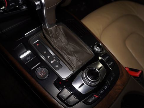 Used 2014 Audi A4 2.0T Premium Plus w/ Premium Plus Package image 17