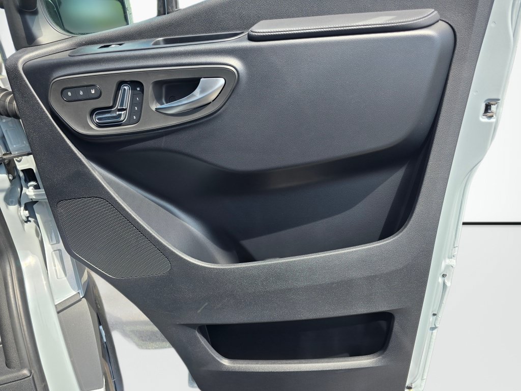 New 2026 Mercedes-Benz Sprinter 2500 image 27