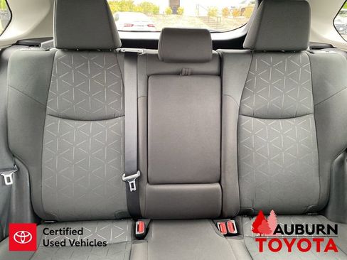 Used 2024 Toyota RAV4 XLE AWD/4WD image 22