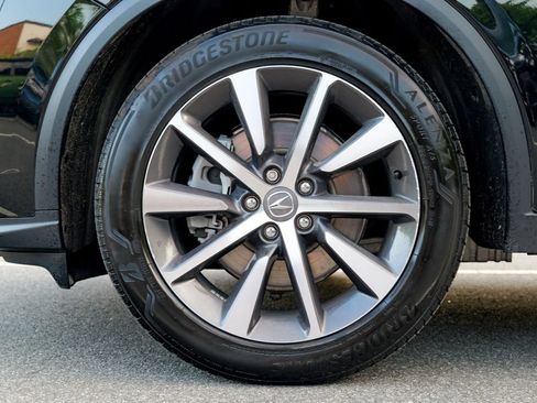 Used 2025 Acura MDX SH-AWD w/ Technology Package image 15
