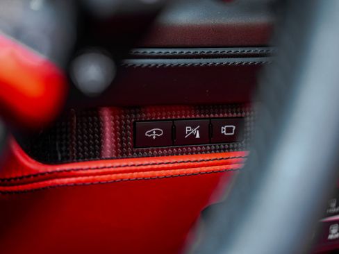 Used 2022 Ferrari F8 Tributo RWD image 56
