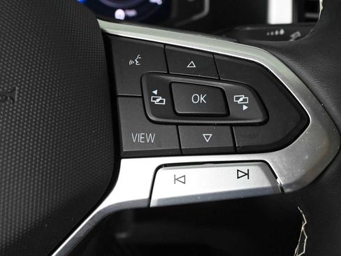 Certified 2023 Volkswagen Atlas SE FWD image 22