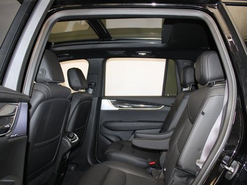 Certified 2024 Cadillac XT6 Sport w/ Technology Package image 9