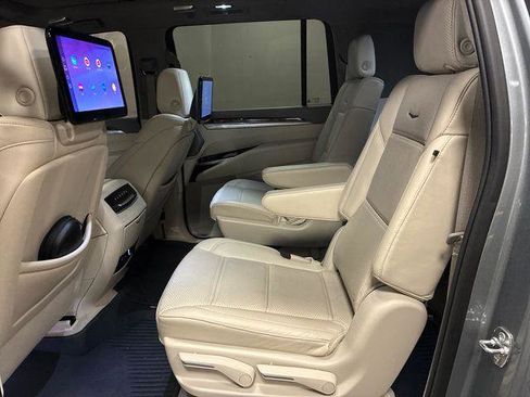 Certified 2025 Cadillac Escalade ESV Sport Platinum w/ LPO, Floor Liner Package AWD/4WD image 58