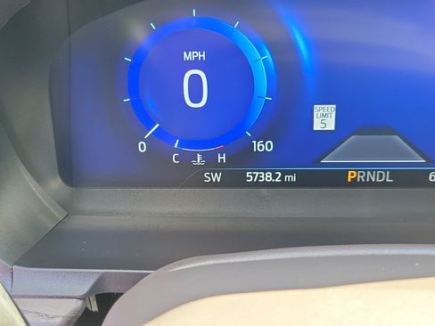 Certified 2023 Ford Explorer Platinum w/ Technology Package AWD/4WD image 6