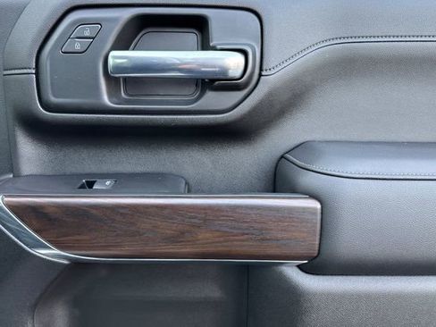 Used 2020 GMC Sierra 2500 SLT w/ SLT Premium Plus Package image 21