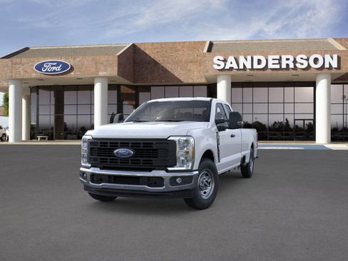 New 2026 Ford F250 XL w/ XL Chrome Package image 3