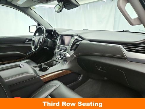 Used 2020 Chevrolet Tahoe LT w/ Luxury Package AWD/4WD image 30