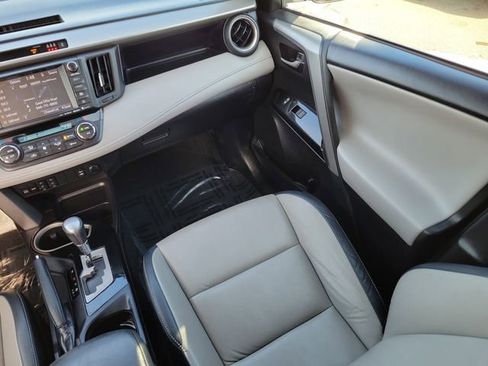 Used 2017 Toyota RAV4 Limited w/ Protection Package image 17
