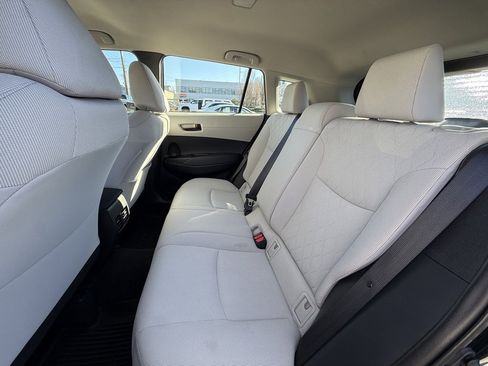 Used 2023 Toyota Corolla Cross L image 14
