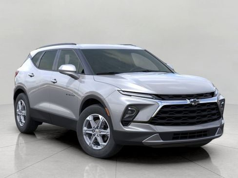 New 2026 Chevrolet Blazer LT w/ Convenience Package AWD/4WD image 1