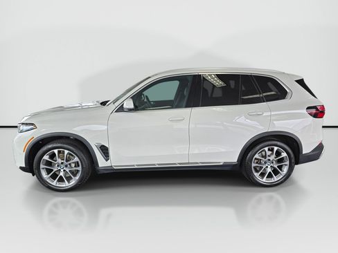 Used 2026 BMW X5 xDrive40i AWD/4WD image 6