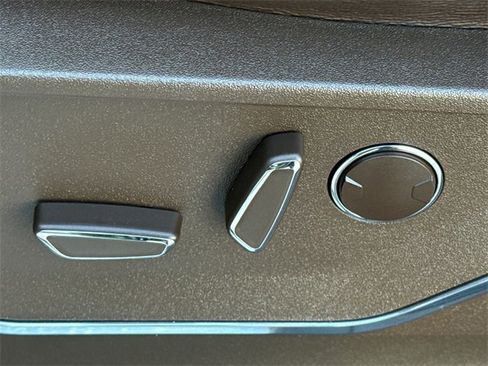 Certified 2022 Ford F150 King Ranch w/ Equipment Group 601A High image 23