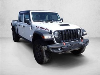 Used 2022 Jeep Gladiator Mojave w/ Cold Weather Group AWD/4WD video 4