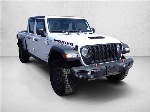 Used 2022 Jeep Gladiator Mojave w/ Cold Weather Group AWD/4WD image 4