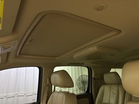Used 2012 GMC Yukon XL SLT AWD/4WD image 36