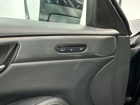 Used 2023 INFINITI QX60 Luxe w/ Vision Package AWD/4WD image 12