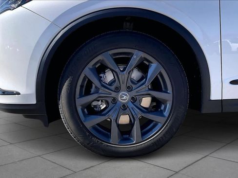 Used 2023 Acura MDX A-Spec image 9