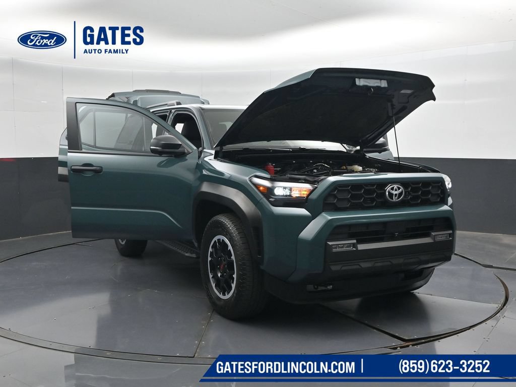 Used 2025 Toyota 4Runner TRD Off-Road Premium w/ Tow Technology Package AWD/4WD image 59