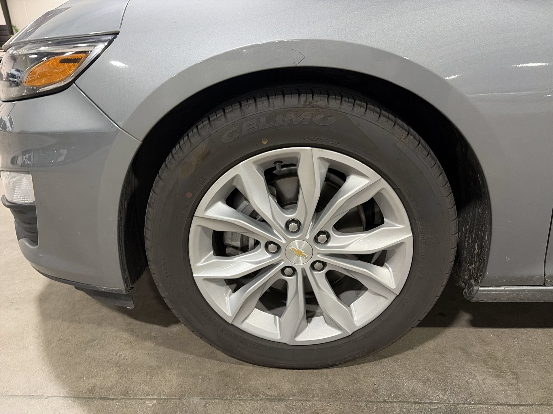 Used 2024 Chevrolet Malibu LT FWD image 34