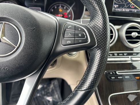 Used 2018 Mercedes-Benz GLC 300 GLC 300 image 22