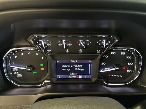 Used 2019 GMC Sierra 1500 SLT w/ SLT Premium Plus Package AWD/4WD image 21