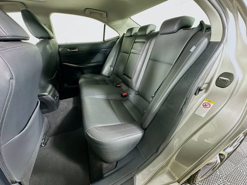 Used 2018 Lexus IS 300 w/ Accessory Package 2 RWD image 28