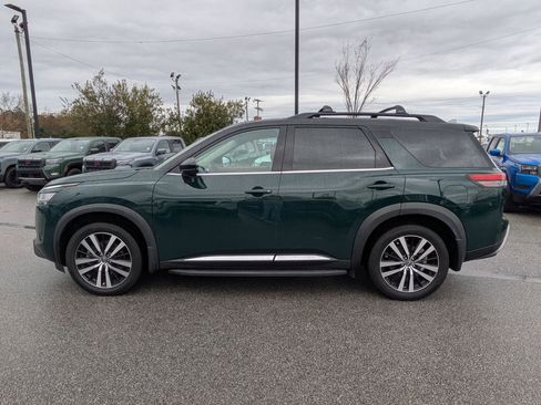 Certified 2023 Nissan Pathfinder Platinum image 7
