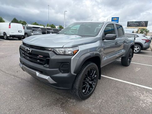 Used 2024 Chevrolet Colorado Trail Boss w/ Advanced Trailering Package AWD/4WD image 7