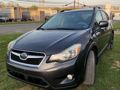 Used 2013 Subaru Crosstrek 2.0i Limited w/ Popular Pkg 1 image 3