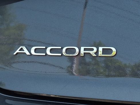 Used 2023 Honda Accord EX image 31