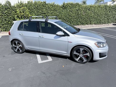 Used 2017 Volkswagen GTI S FWD image 7