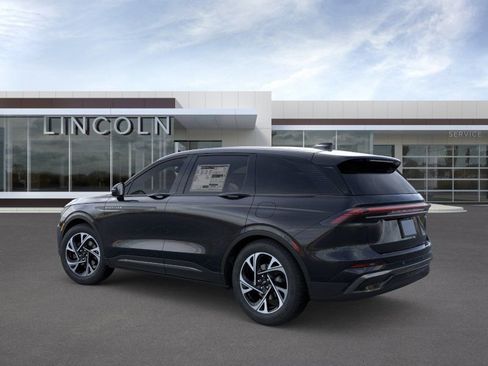 New 2026 Lincoln Nautilus Premier w/ Equipment Group 102A AWD/4WD image 4