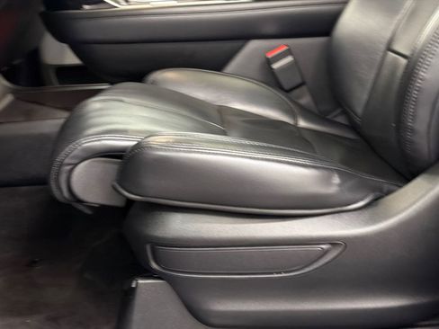Used 2020 Lincoln Navigator Reserve w/ Luxury Package AWD/4WD image 19